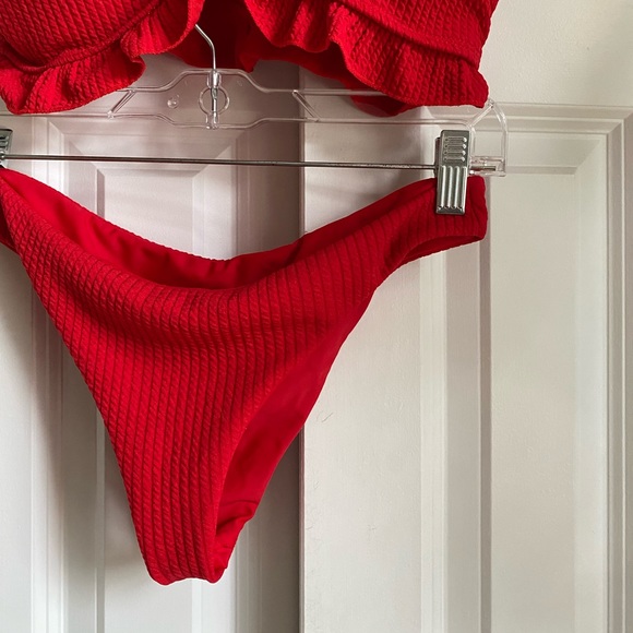 Rib Ruffle Knot Front Bikini Swimsuit - Picture 7 of 8